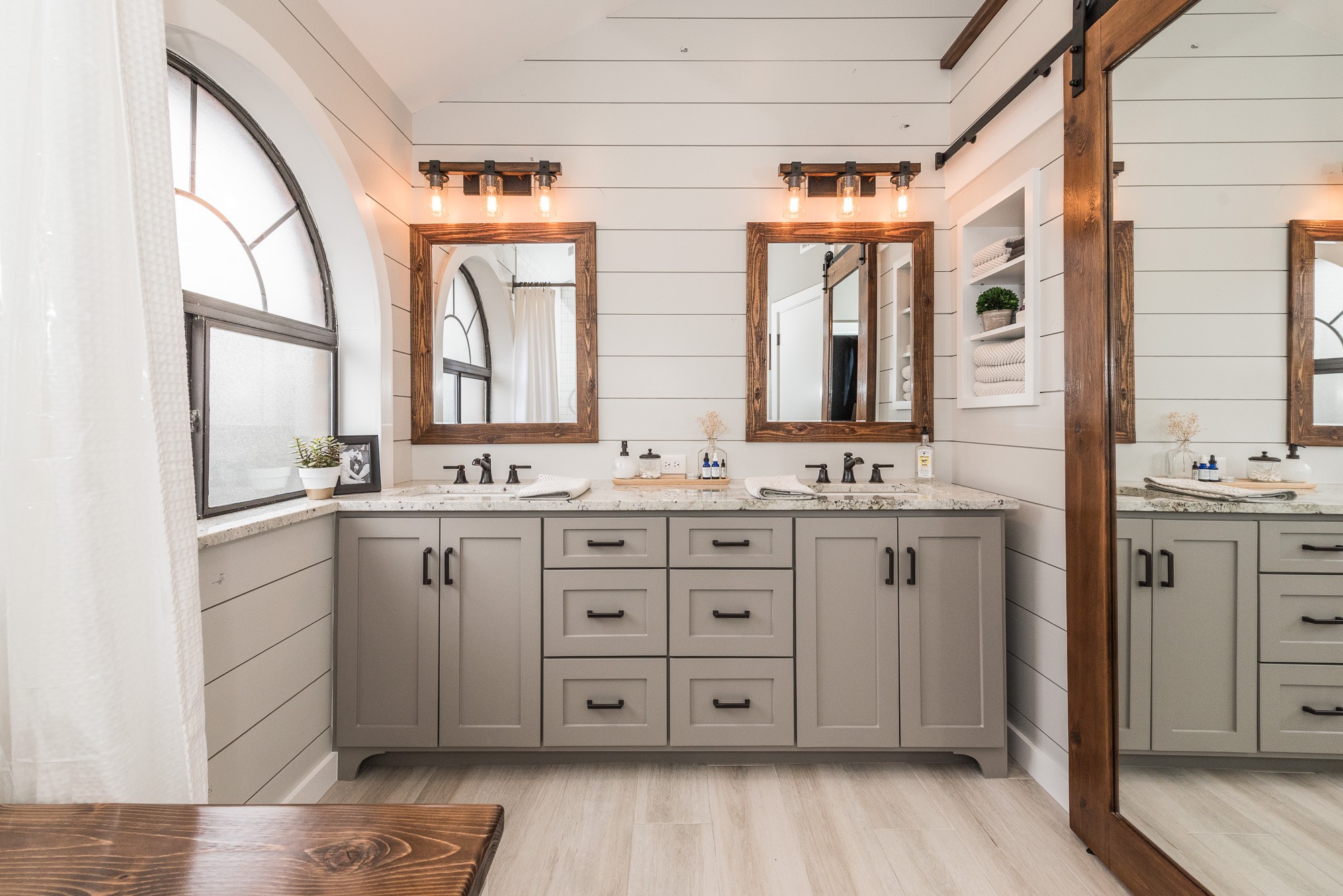 Modern Farmhouse Bathroom – Before & After – Irwin Construction